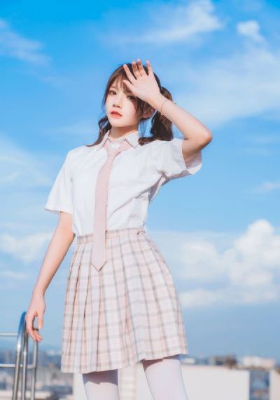 国产精品情侣呻吟对白_1080P在线观看视频